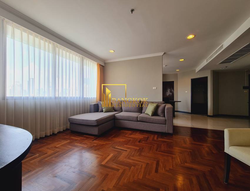 3-bed-condo-Lake-Green-2378-image-02