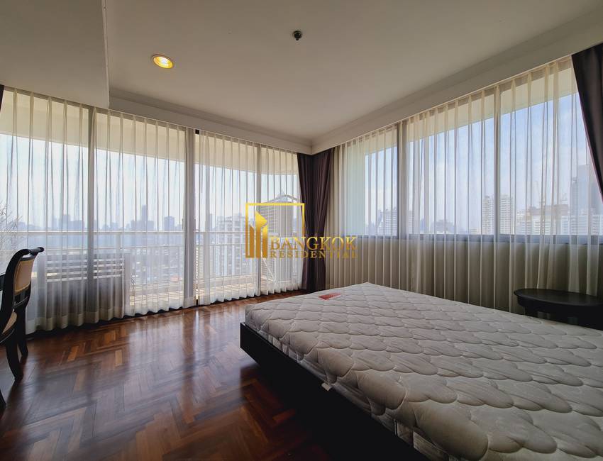 3-bed-condo-Lake-Green-2378-image-07