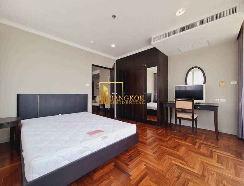 3-bed-condo-Lake-Green-2378-image-08
