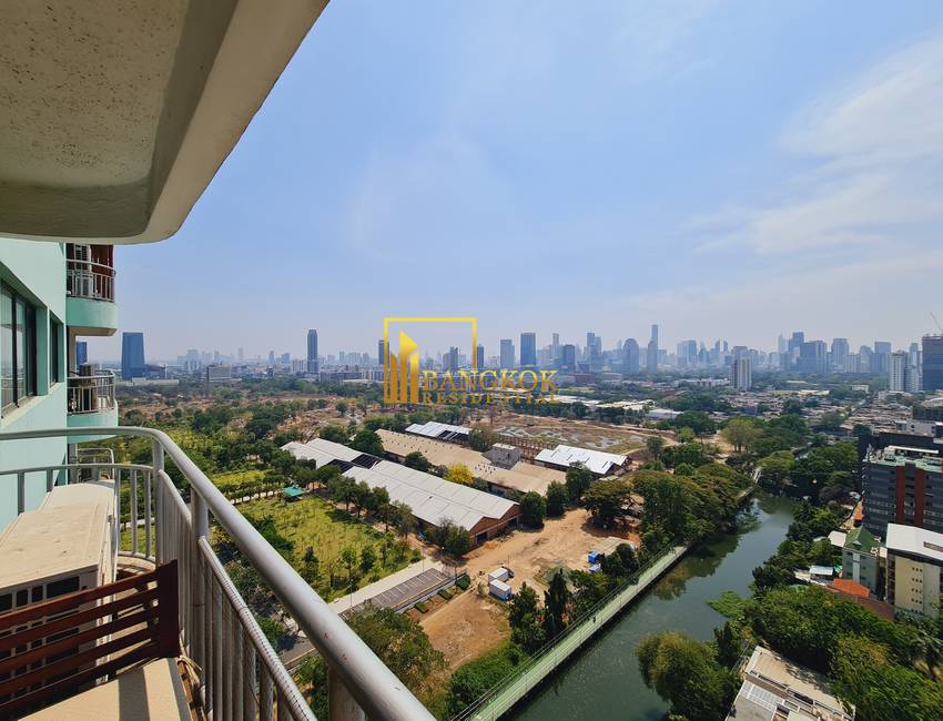 3-bed-condo-Lake-Green-2378-image-11