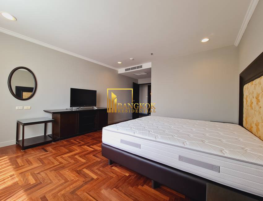 3-bed-condo-Lake-Green-2378-image-16
