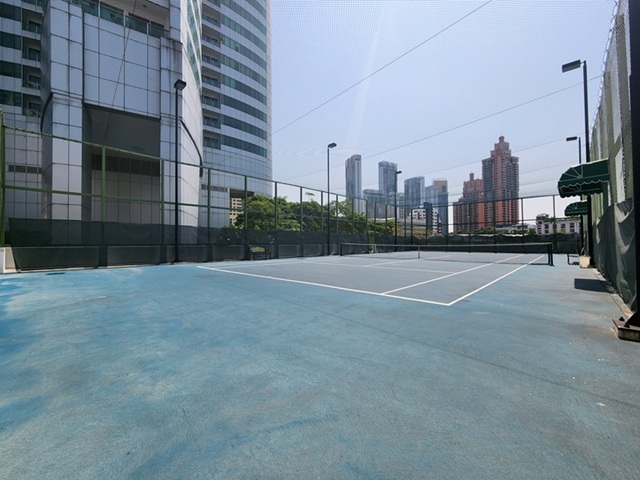 millennium residence tennis court